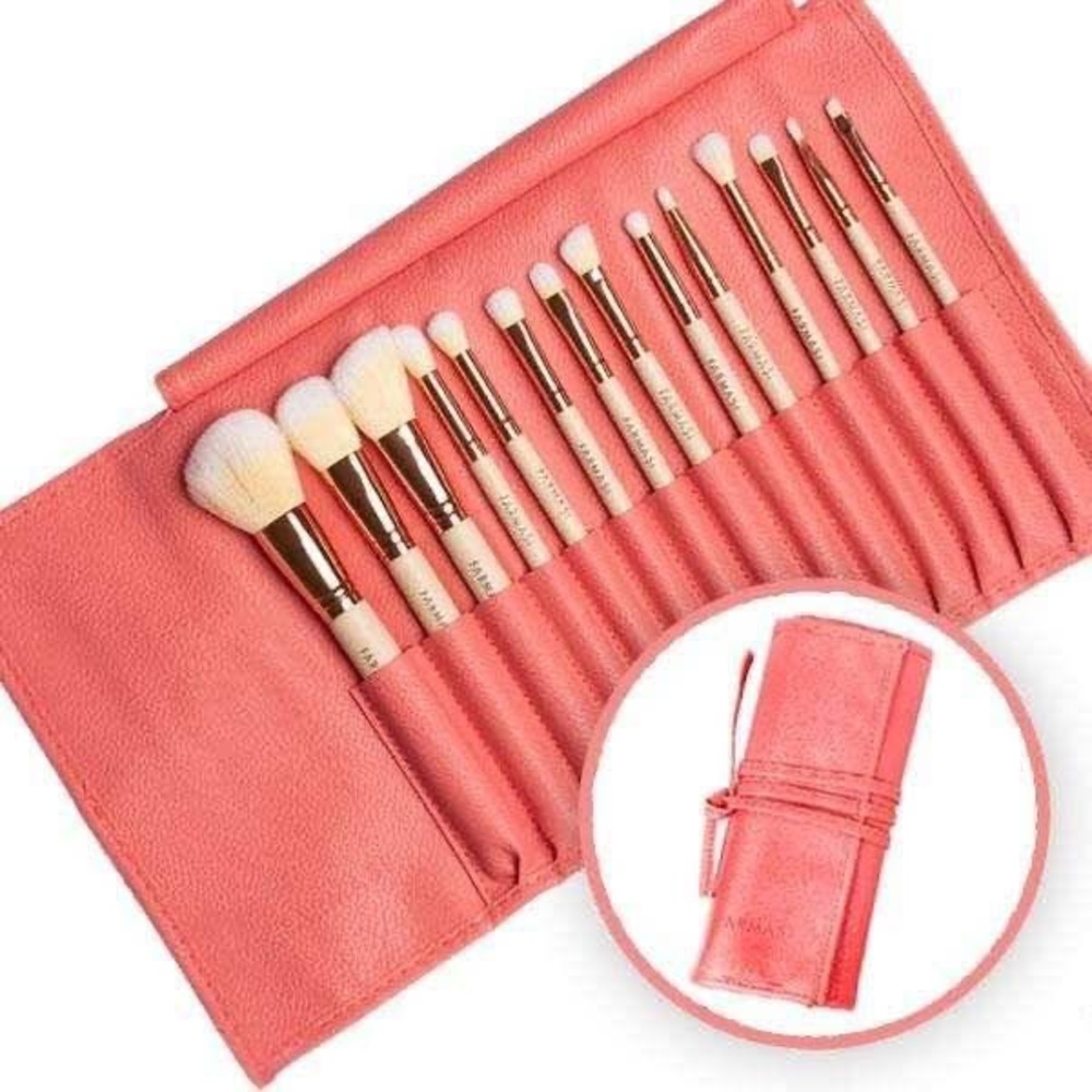 New Brush Set.